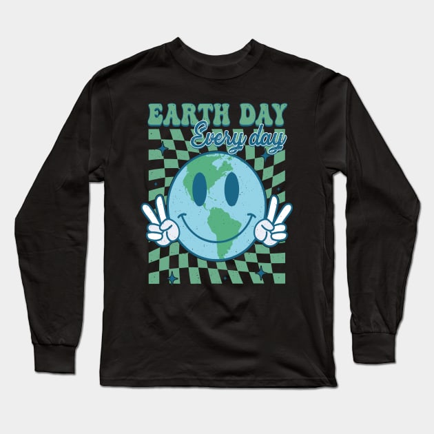 Happy Earth Day Everyday GROOVEY Long Sleeve T-Shirt by rhazi mode plagget